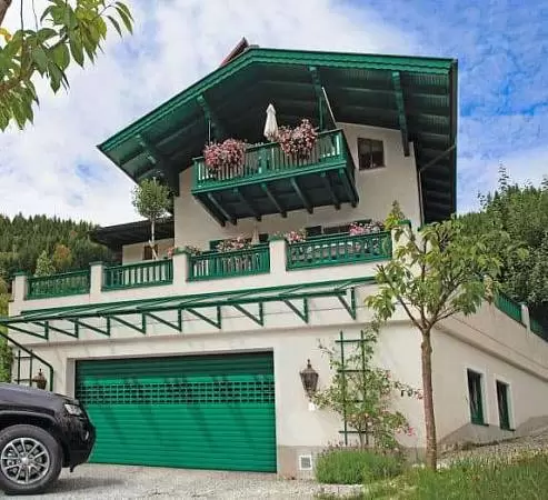 Роллетные ворота серии Prestige